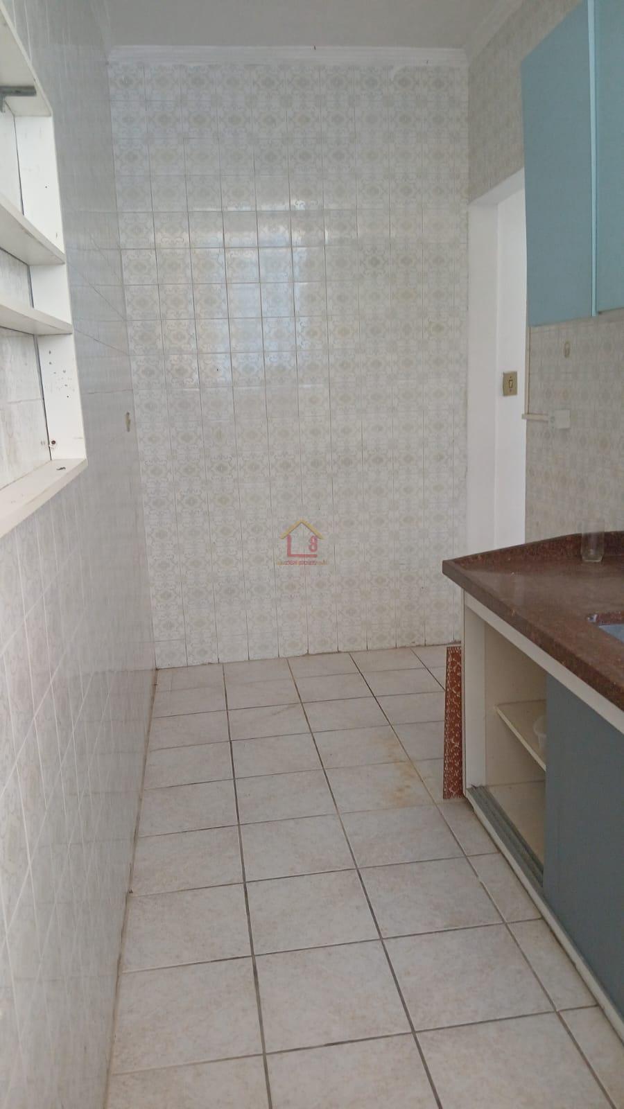 apartamento a venda na Mirim - PG - casa8imoveis