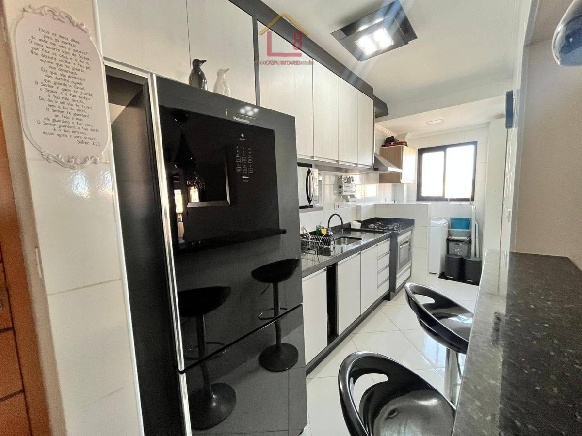 Apartamento com 2 quartos, 73m², à venda em Praia Grande, Guilhermina - casa8imoveis