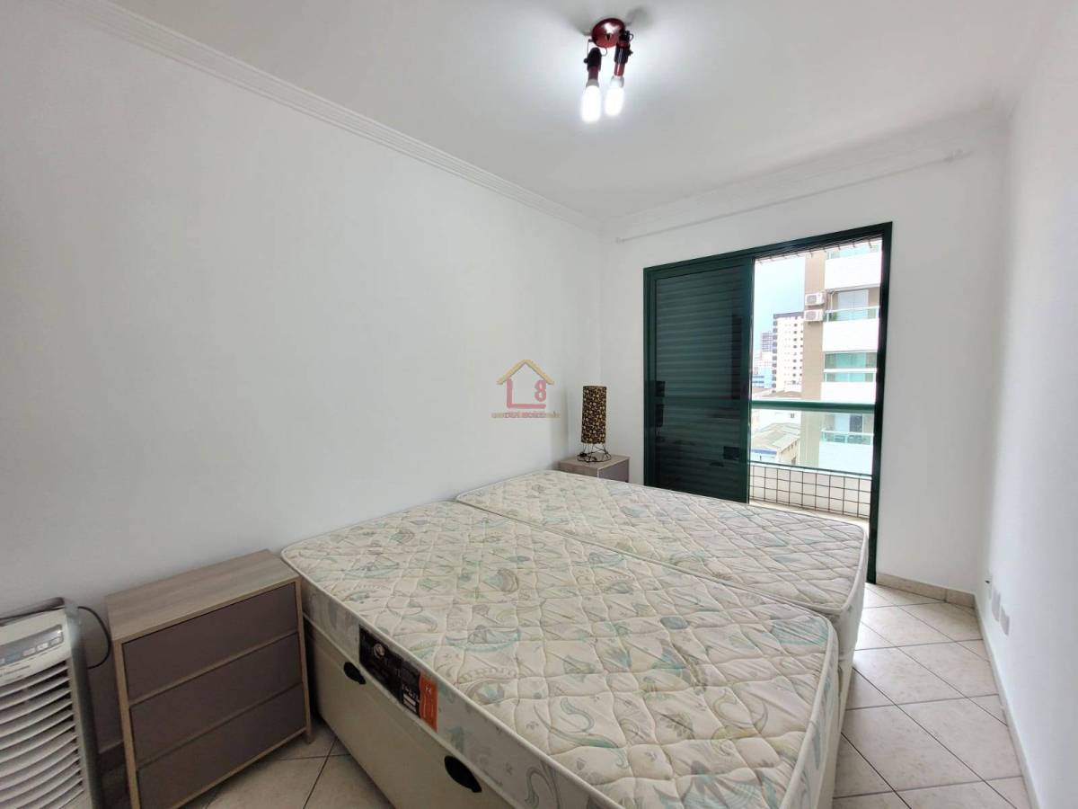 Apartamento para alugar com 2 quartos, 75m² - Foto 13