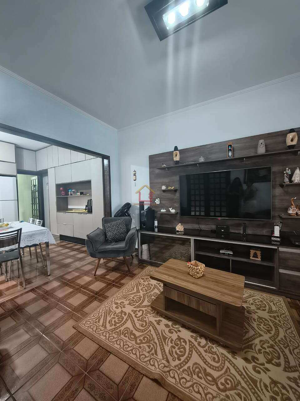 Casa a Venda - Jardim Imperador - casa8imoveis