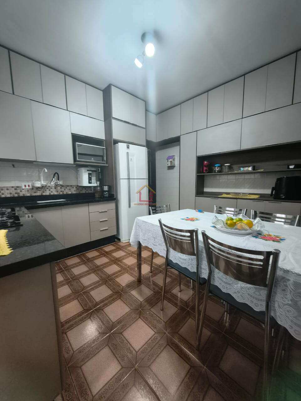 Casa a Venda - Jardim Imperador - casa8imoveis