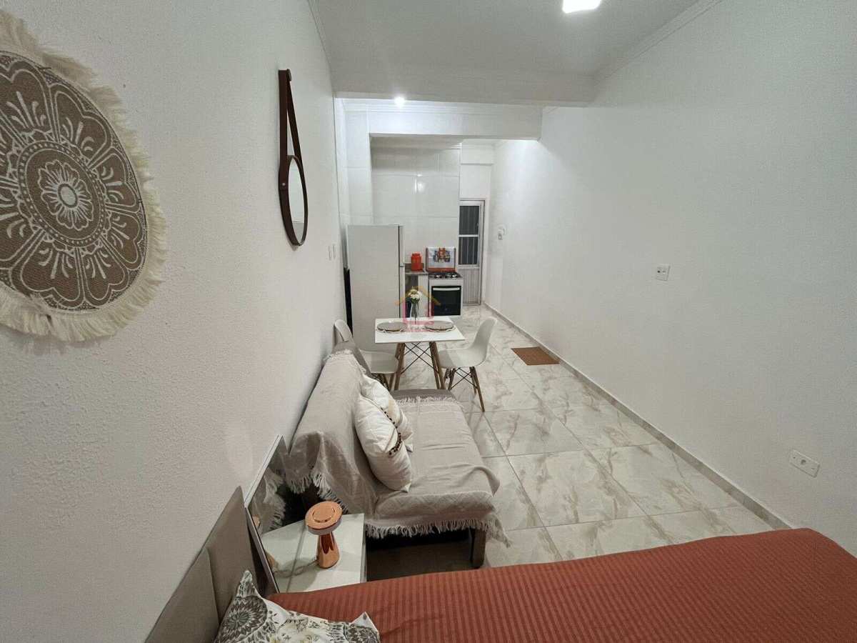 Kitnet toda reformada - casa8imoveis