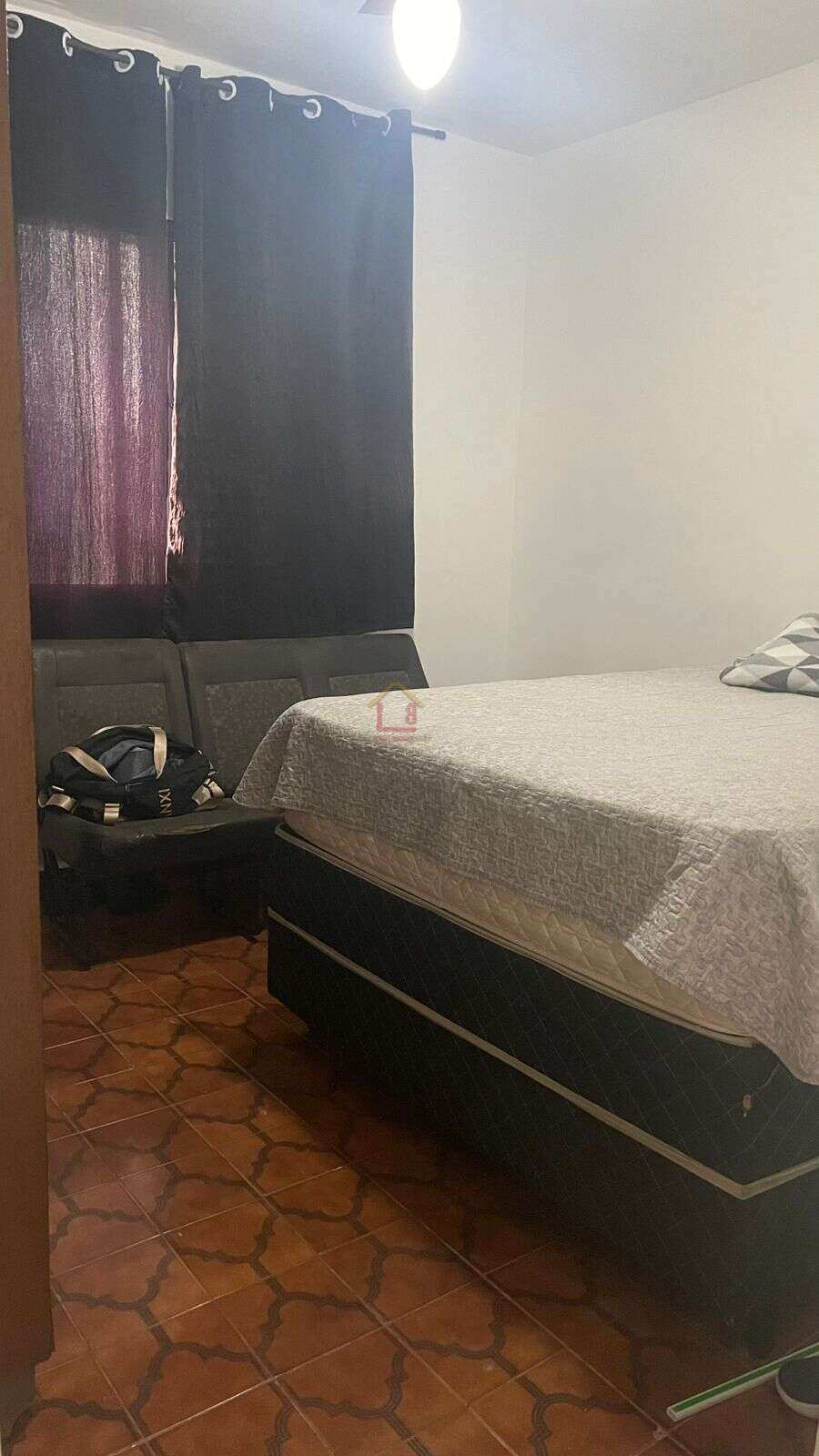 Oportunidade - Canto do Forte - casa8imoveis