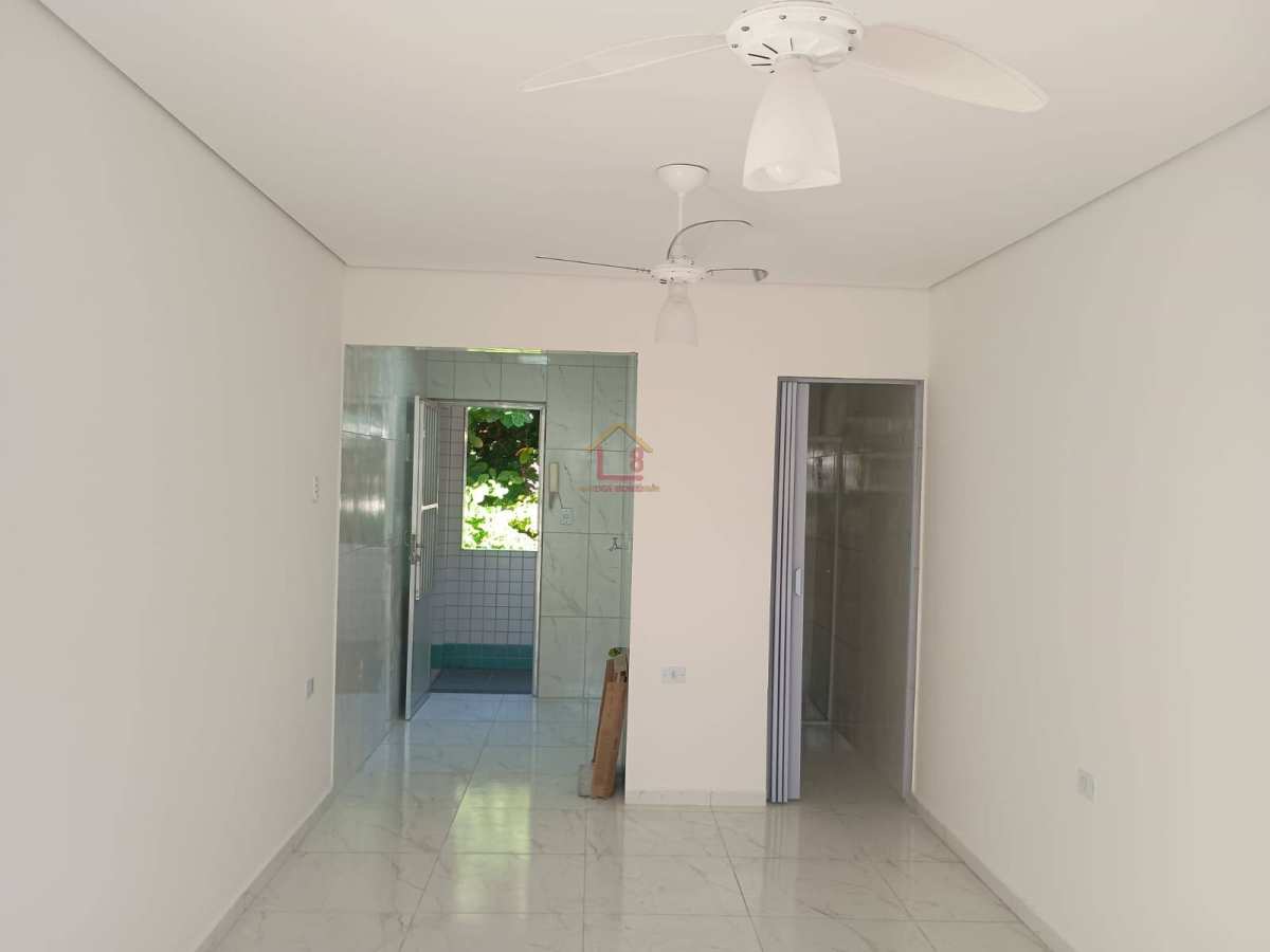 Oportunidade - Canto do Forte - casa8imoveis